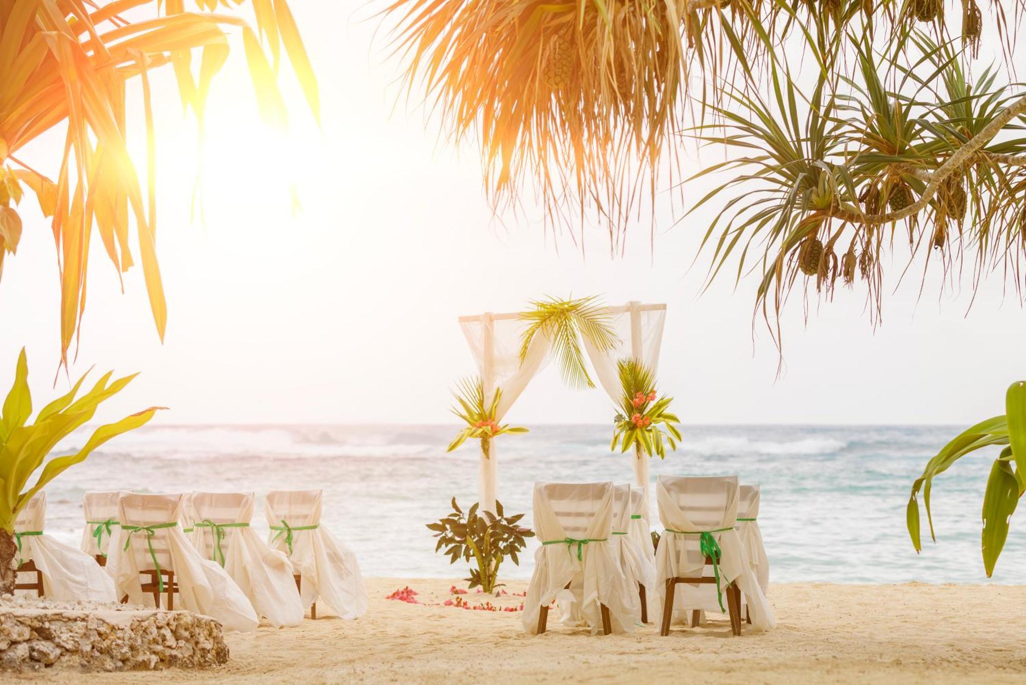 Breakas Beach Resort (Adults Only) Port-Vila Extérieur photo