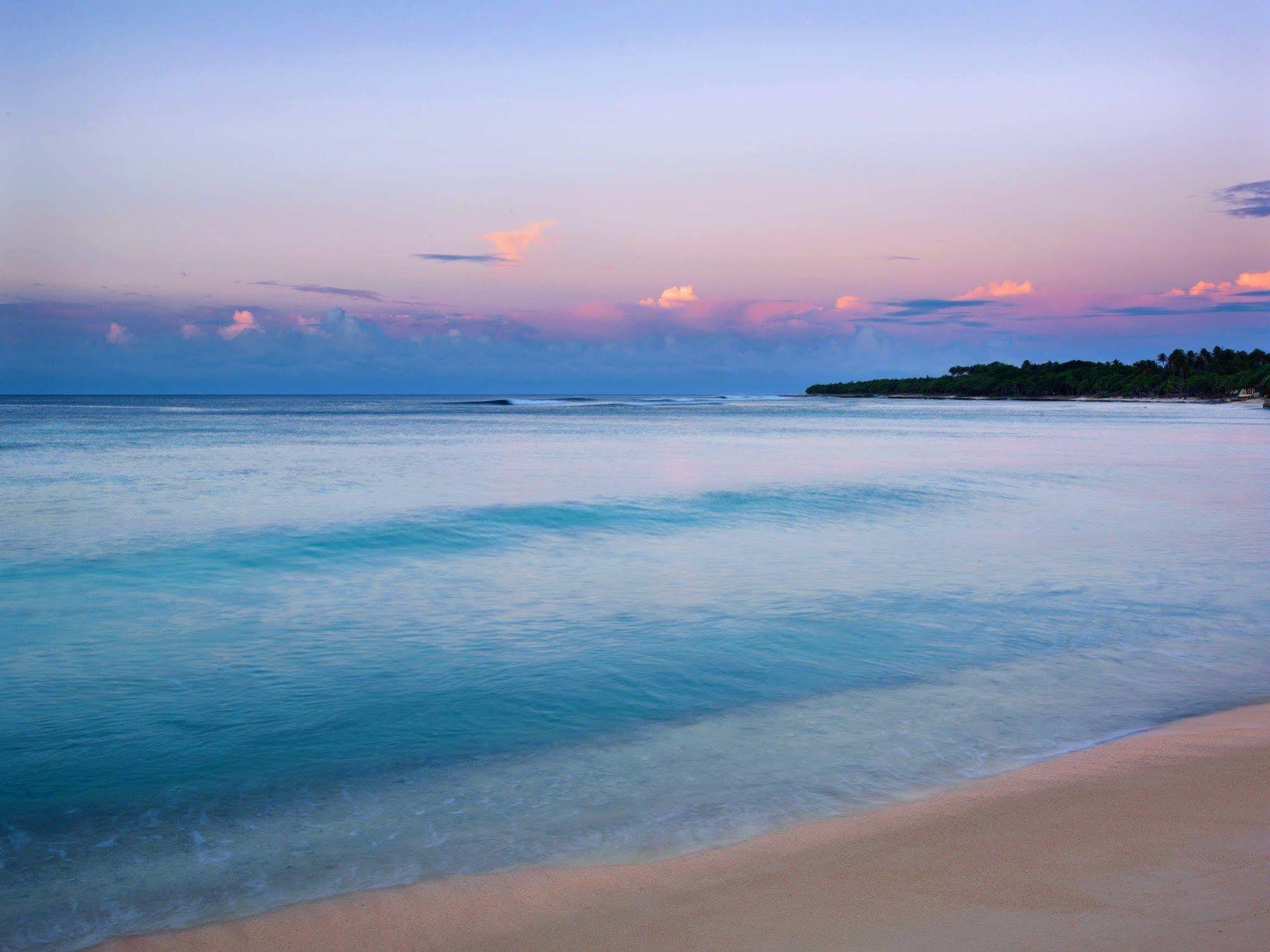 Breakas Beach Resort (Adults Only) Port-Vila Extérieur photo