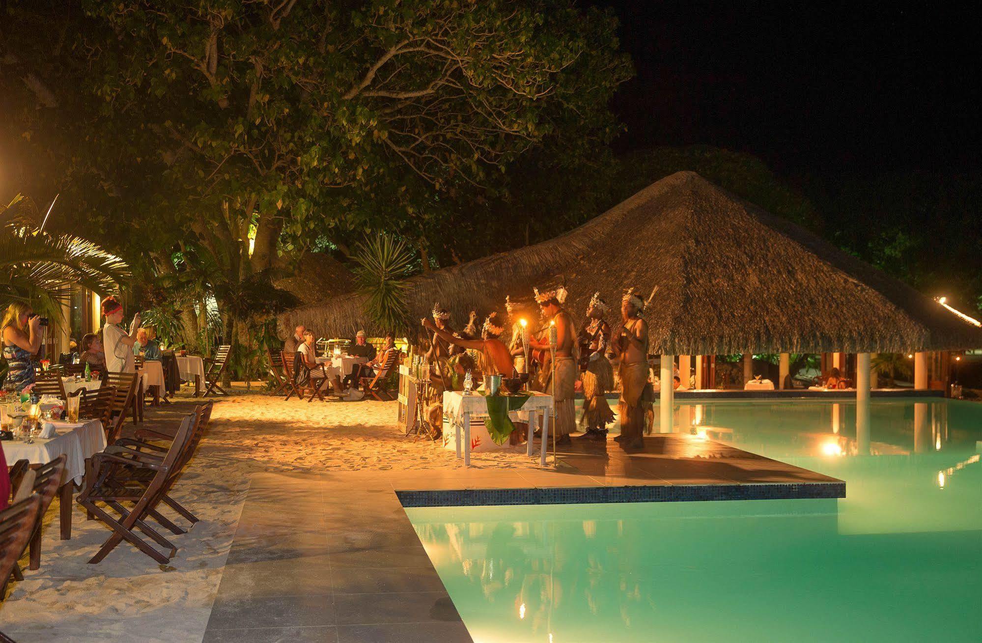 Breakas Beach Resort (Adults Only) Port-Vila Extérieur photo