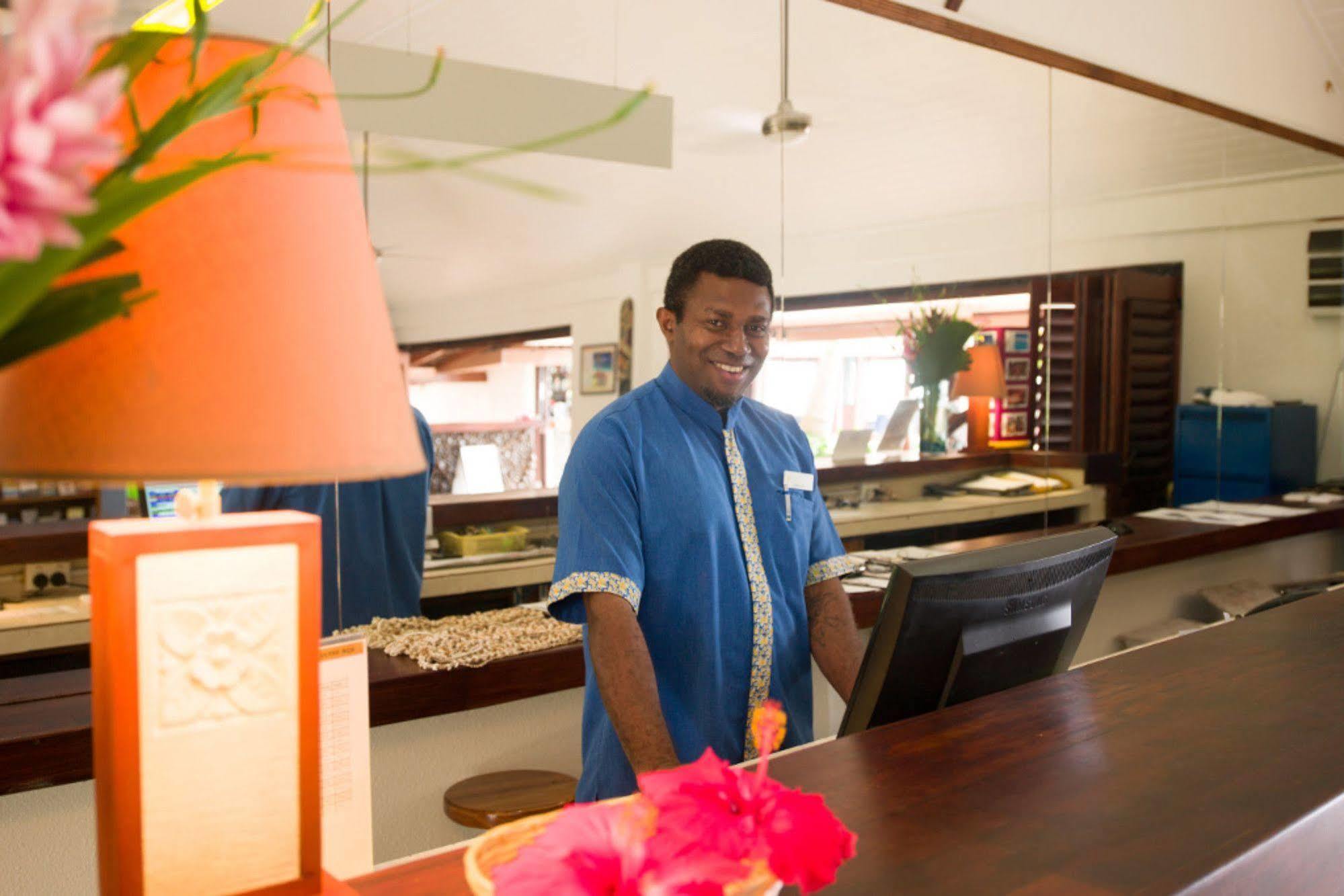 Breakas Beach Resort (Adults Only) Port-Vila Extérieur photo