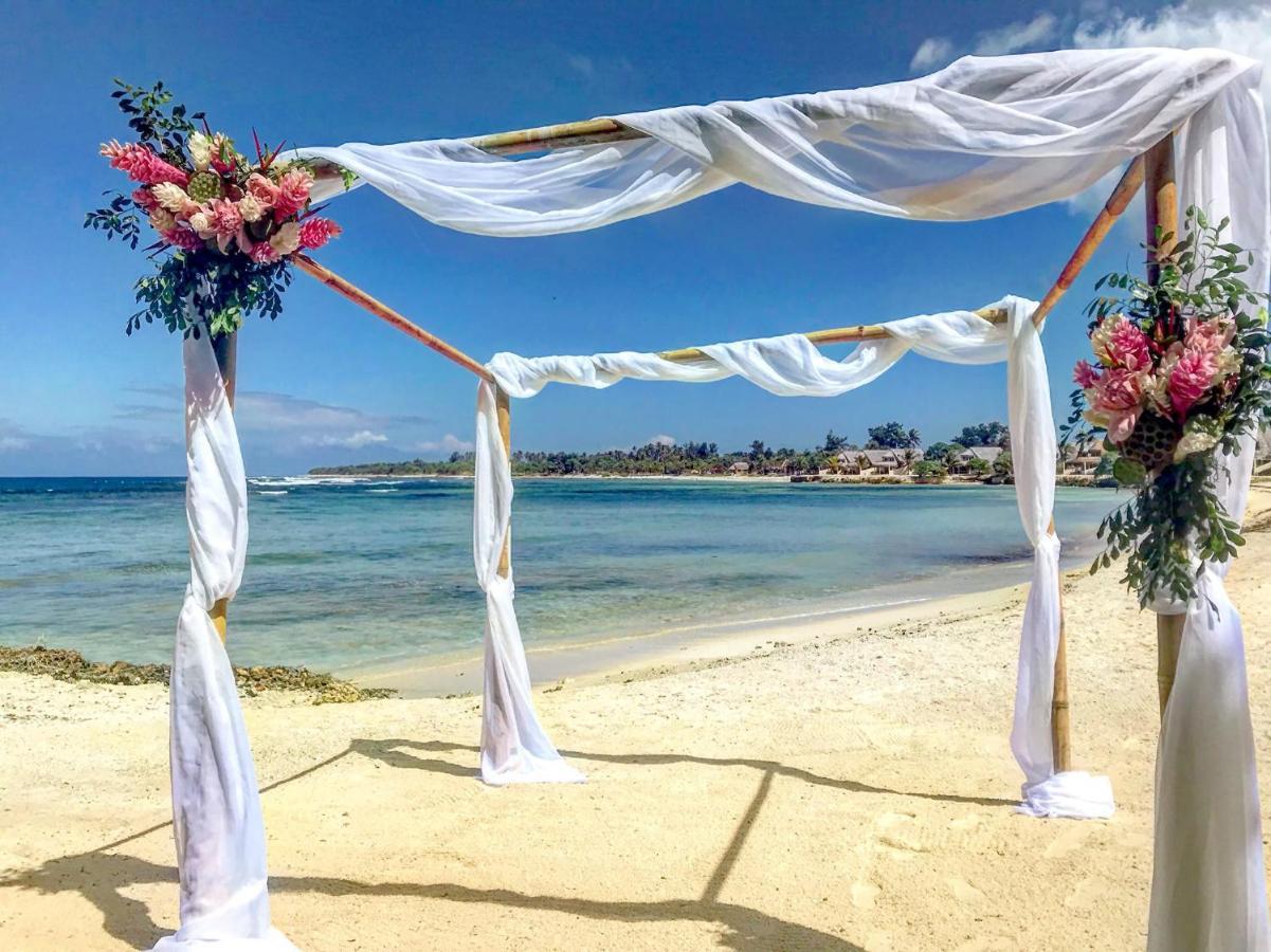 Breakas Beach Resort (Adults Only) Port-Vila Extérieur photo
